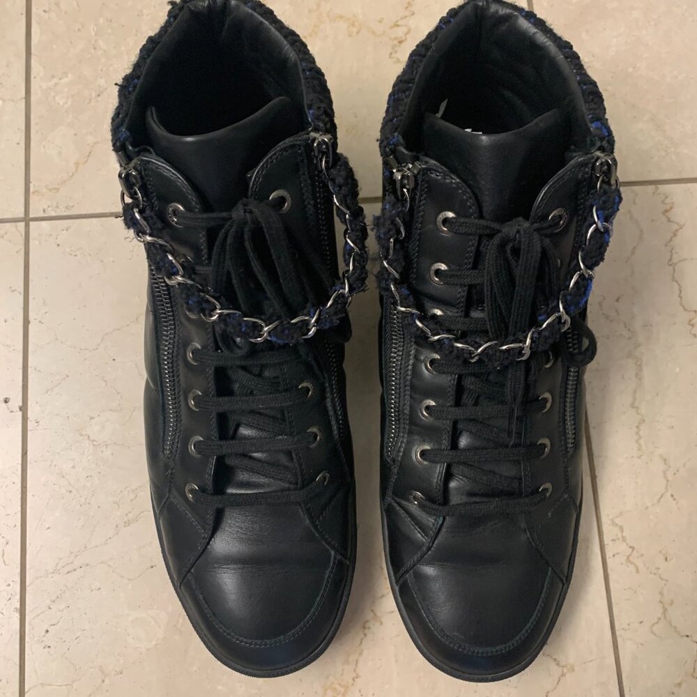 Chanel men's chain detail high top sneakers black leather and tweed. Size 43 EU